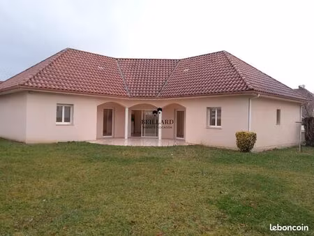 maison 5 pièces 121 m²