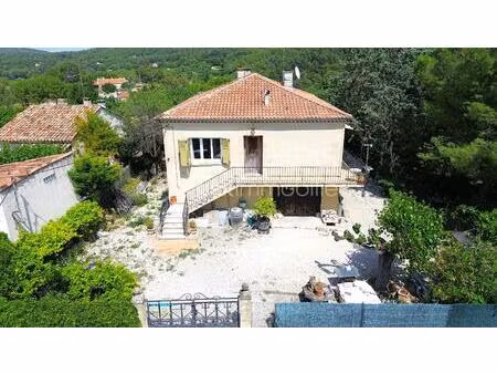 maison de 95 m² à rognes