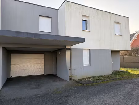 maison 4 pièces - 102 m²