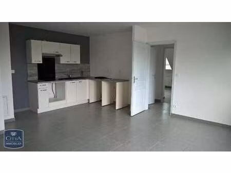 location appartement 3 pièces à honfleur (14600) : à louer 3 pièces / 55m² honfleur