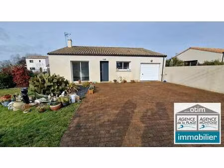 location maison à challans (85300) : à louer / 101m² challans