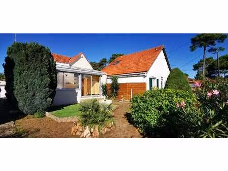 location maison meublé à saint-brevin-les-pins (44250) : à louer meublé / 35m² saint-brevi