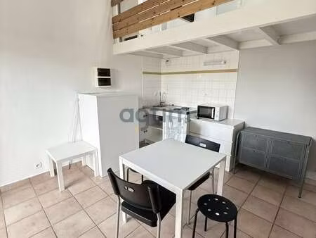 location appartement t1 meublé à la roche-sur-yon (85000) : à louer t1 meublé / 22m² la ro