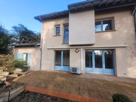 maison 5 pièces de 131 m²