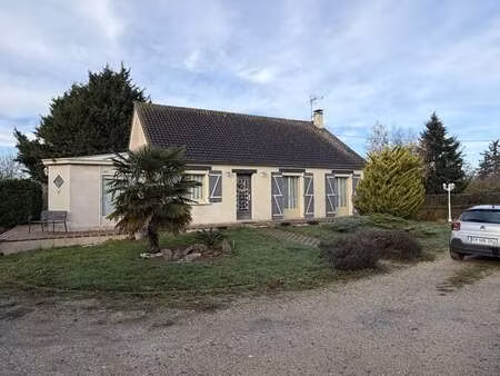 vente maison à sablé-sur-sarthe (72300) : à vendre / 105m² sablé-sur-sarthe