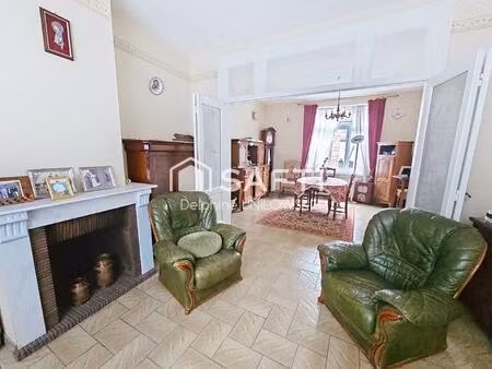 maison de maître saint-venant - charme  volumes et potentiel