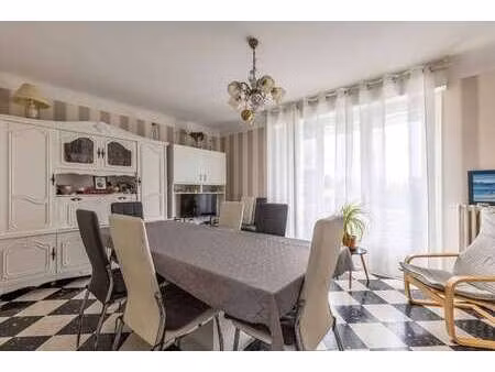 vente maison à vern-sur-seiche (35770) : à vendre / 121m² vern-sur-seiche