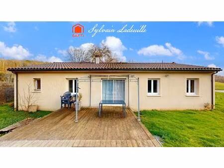 maison de 113 m2 sur 1483 m2 de terrain plat