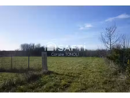 terrain plat avec vue exceptionnelle sur vignes