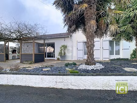 maison sevremoine 5 pièce(s)