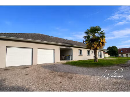 a vendre maison familiale contemporaire