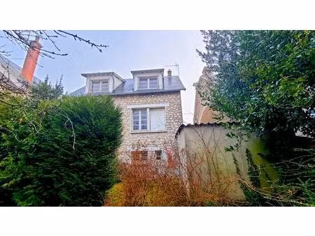 maison de 4 pièces de 90 m² à chartres