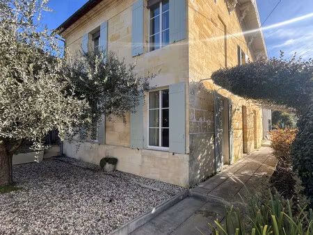 maison bourgeoise de standing - 236.85 m² - 6 chambres