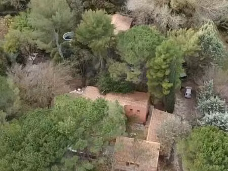 grande propriété sur 4400 m2 de terrain prades le lez (34730)