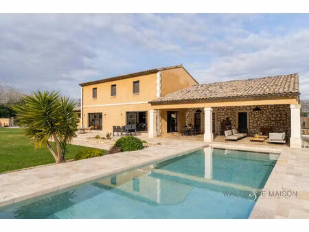 maison avec piscine tarascon 8 pièce(s) 195 m2