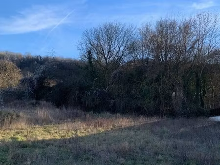 vente terrain à bâtir 744 m²