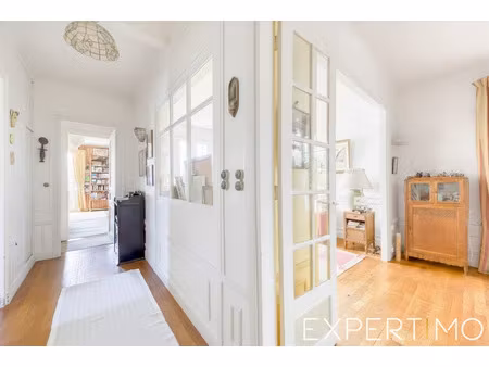 appartement familial de 6/7 pièces au calme - 152m2
