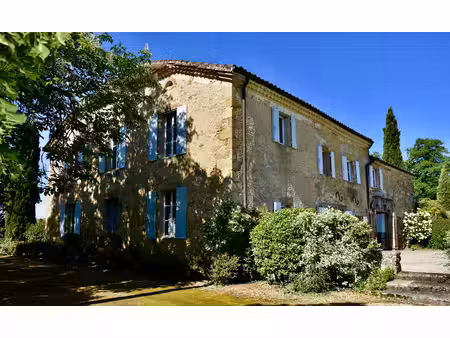 dpt gers (32)  à vendre bazian propriété p12 de 430 m² avec piscine et terrain de tennis -