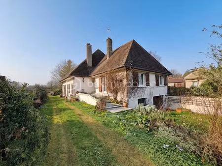 vente maison 8 pièces 184 m² à lussac-les-eglises (87360)  169 000 €