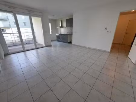 t3 - 9 rue elie cartan