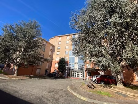 studio quartier la roseraie réservé aux étudiants