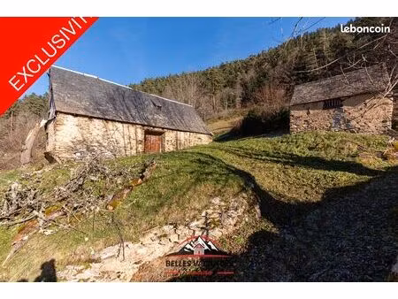 grange 1 pièce 100 m²