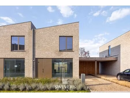 instapklare nieuwbouwwoning (2025) met doordachte indeling  terras en uitstekende bereikba