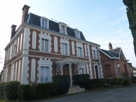 vente maison 21 pièces 535 m² cambrai (59400)