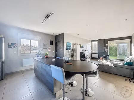 vente maison 4 pièces 66 m² à plougonvelin (29217)  218 820 €