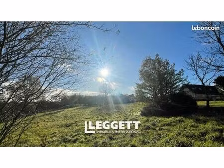 terrain 1 058 m² monmadales