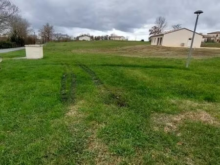 terrain 1 747 m² doudrac