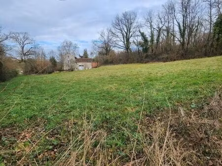 terrain 2 303 m² riberac