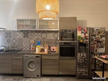 immeuble 14 pièces 317 m²