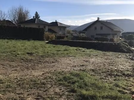 terrain 678 m² sillingy