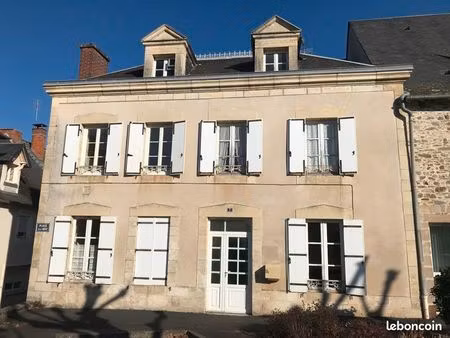 immeuble 258 m² juillac