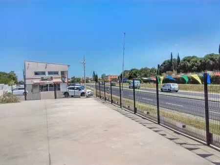 location commerce 200 m² à perpignan (66000)