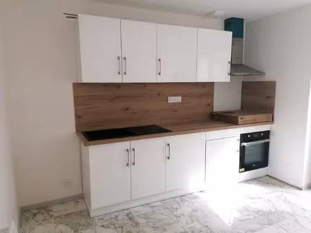 location appartement 3 pièces 87m² hagetmau 40700