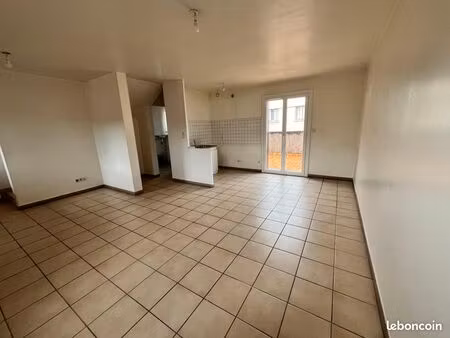 maison 4 pièces 65 m²
