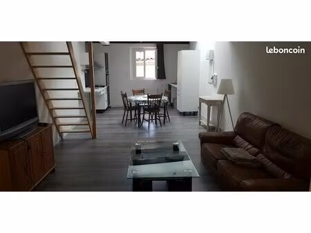 t3 meublé á loué á forcalquier