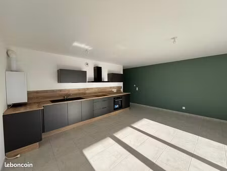 location meublé t3 avec cave & garage - résidence 2025