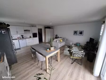 agréable t3  lumineux et idéalement situé