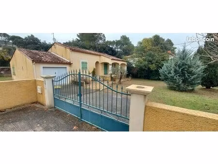maison 100 m2 sur 800 m2 à saint bauzille de montmel