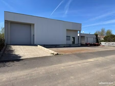bâtiment hangar dépôt 500 m2