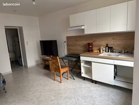 scionzier appartement grand studio dans maison 30 m²