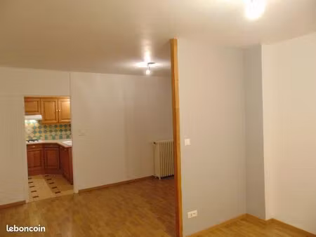 beau t2 résidence calme