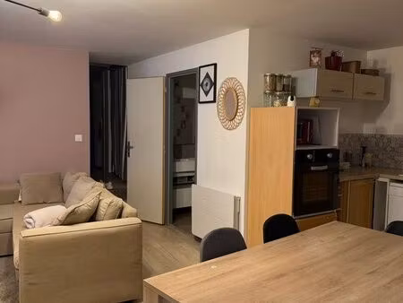 location appartement 50 m2 chirassimont