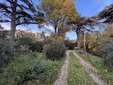 maison 5 pièces - 240 m²