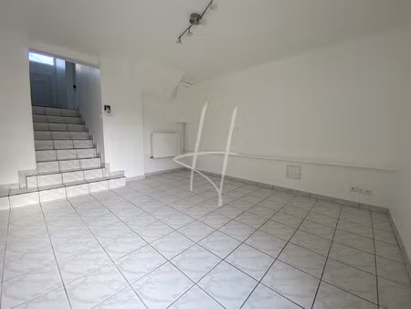 location appartement 2 pièces 29m² rombas 57120