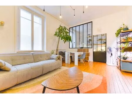 élégant t3 lumineux aux hauts pavés à nantes