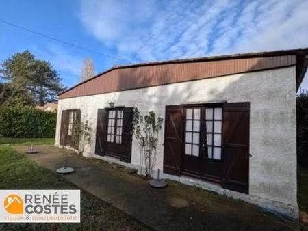 vente en nue propriété - f66 ans - lavoux (86800)